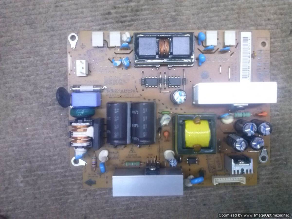 FUENTE-PLLM-M702A-1