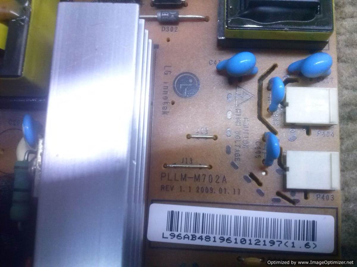 FUENTE-PLLM-M702A-1