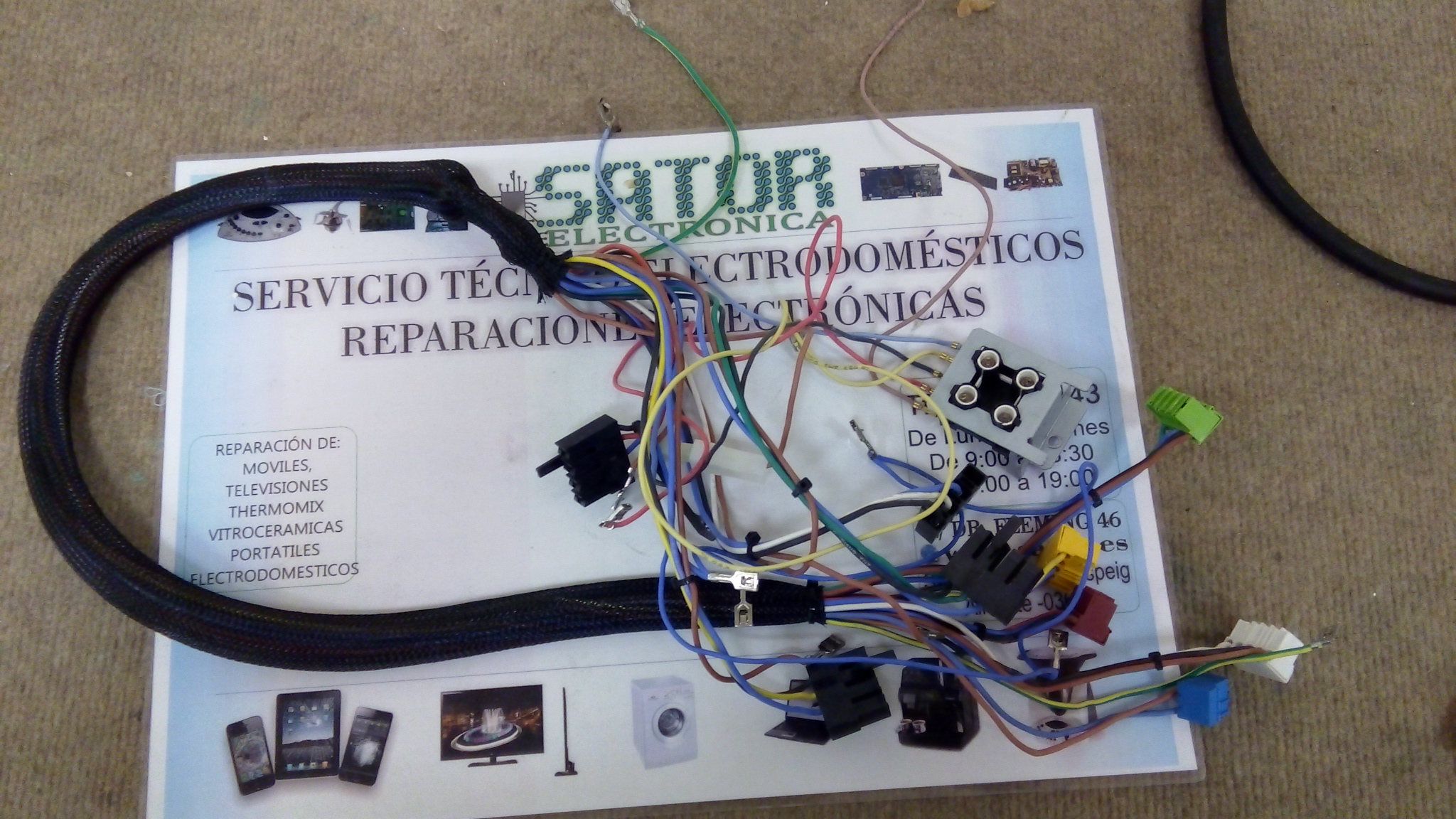 Cableado 482000028177 482000028178 Para Indesit Vrh-640x