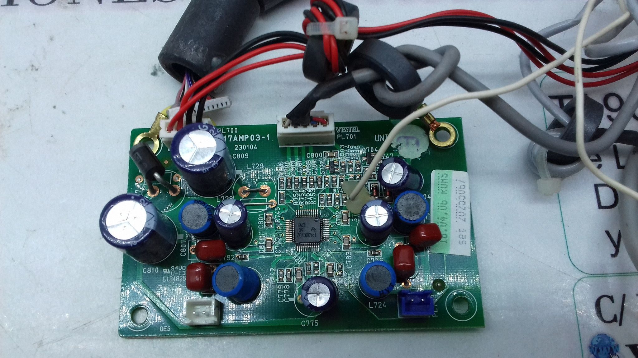placa de audio 17AMP03-1-TELEVISION SCHNEIDER STFT3260