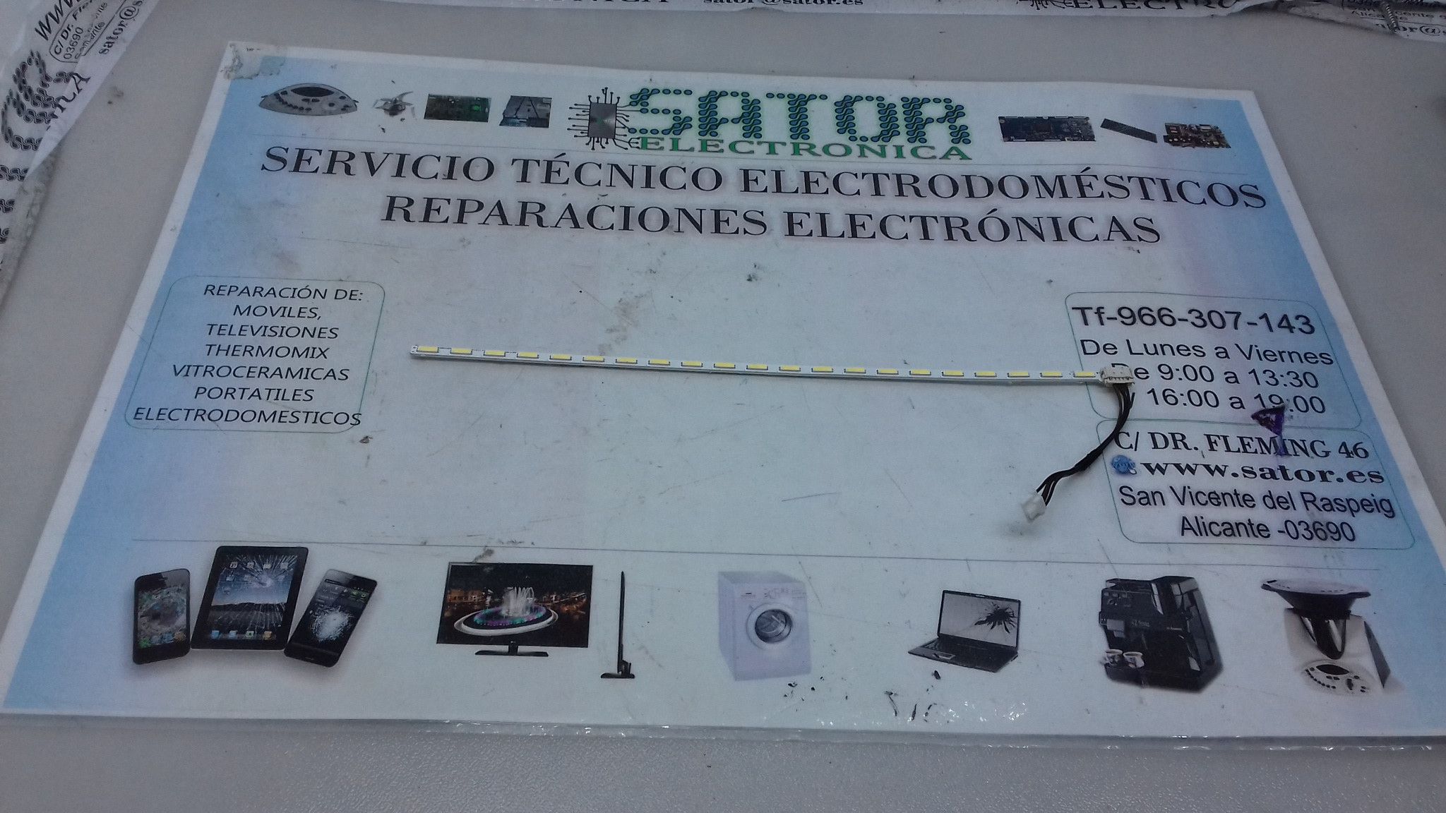 Barra De Led Para Tv Samsung Ue19d4003bw