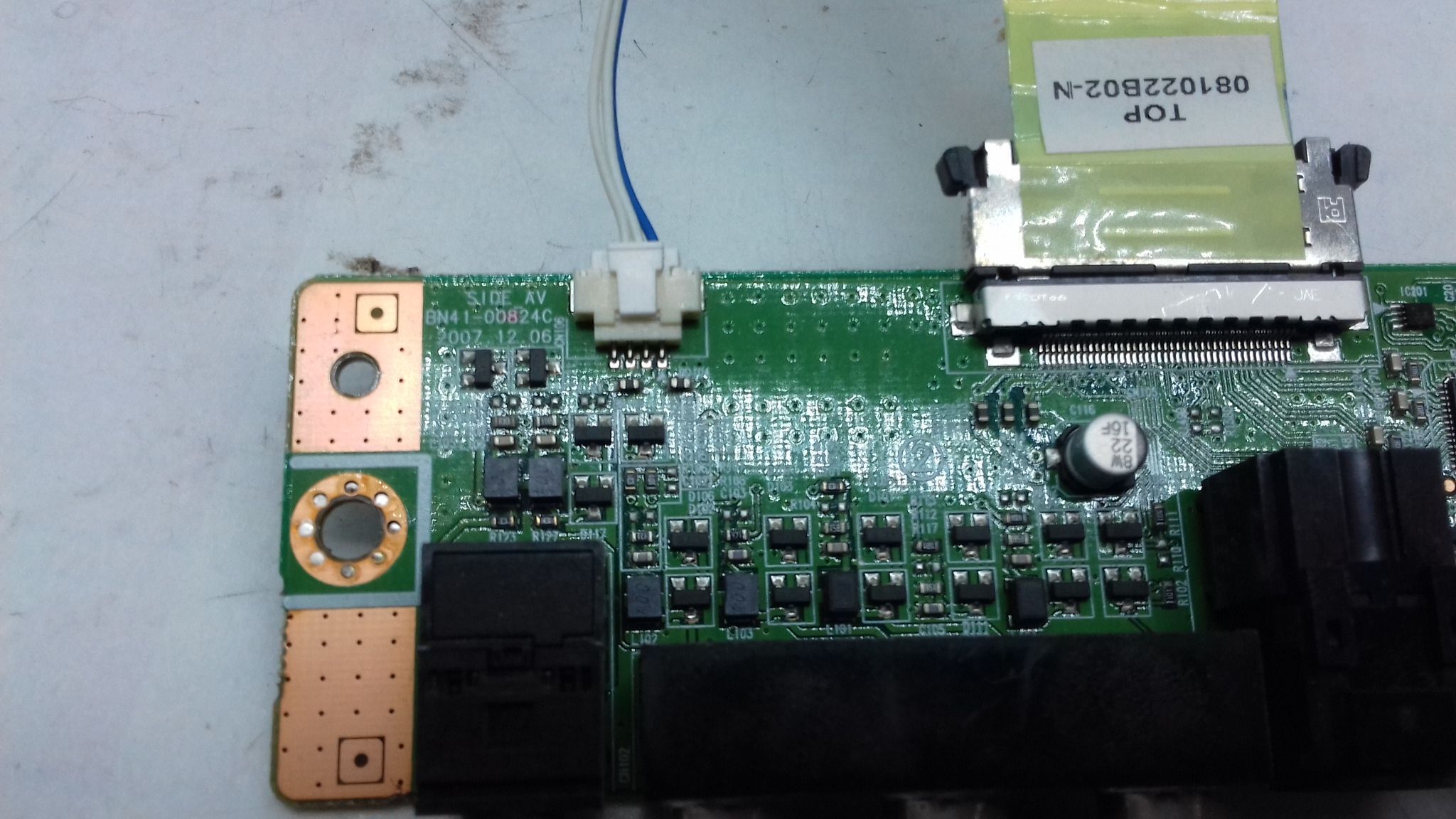 Foto modelo placa de conexiones -Samsung LE46A656A1FXXU