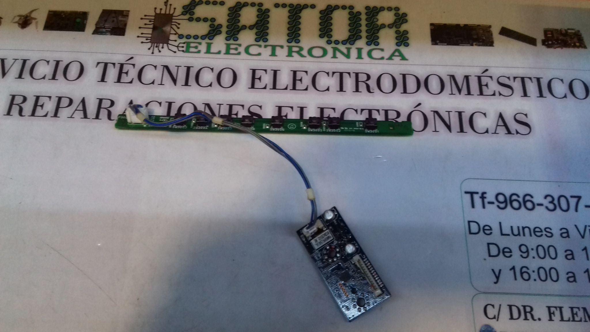 Botonera Y Sensor Ir Eax61772701(0)