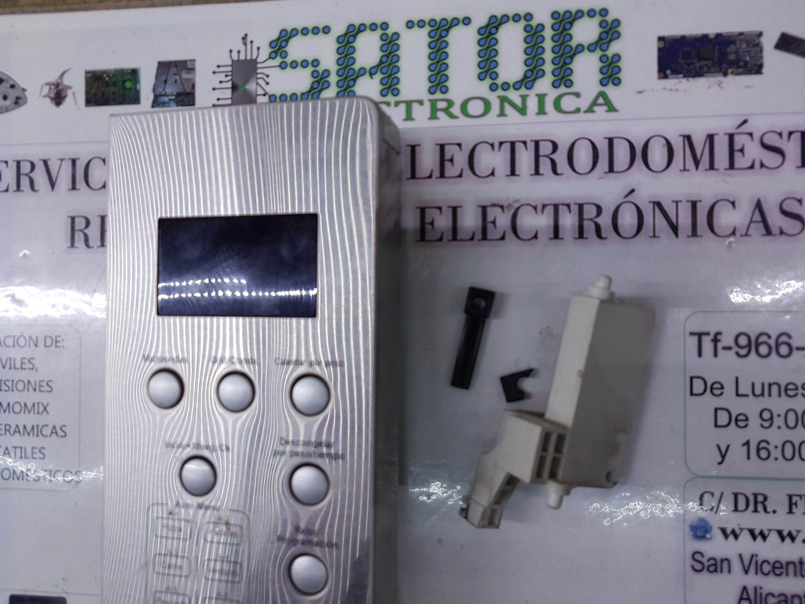 Como reparar puerta microondas Sator Electronica