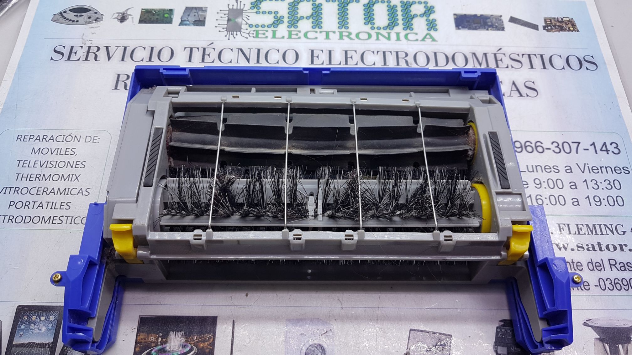 Carro cepillos Roomba segunda mano Sator Electronica
