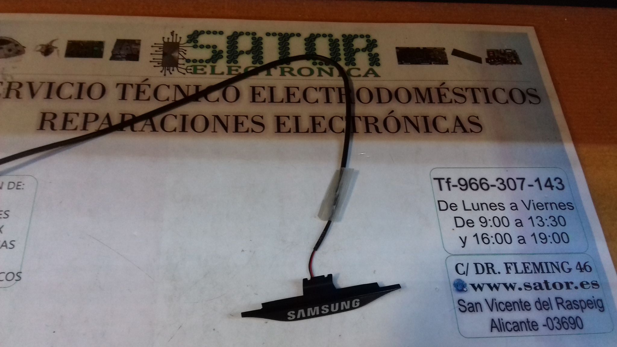 Led Luminoso Front Light Logo Para Tv Ue46es7000s