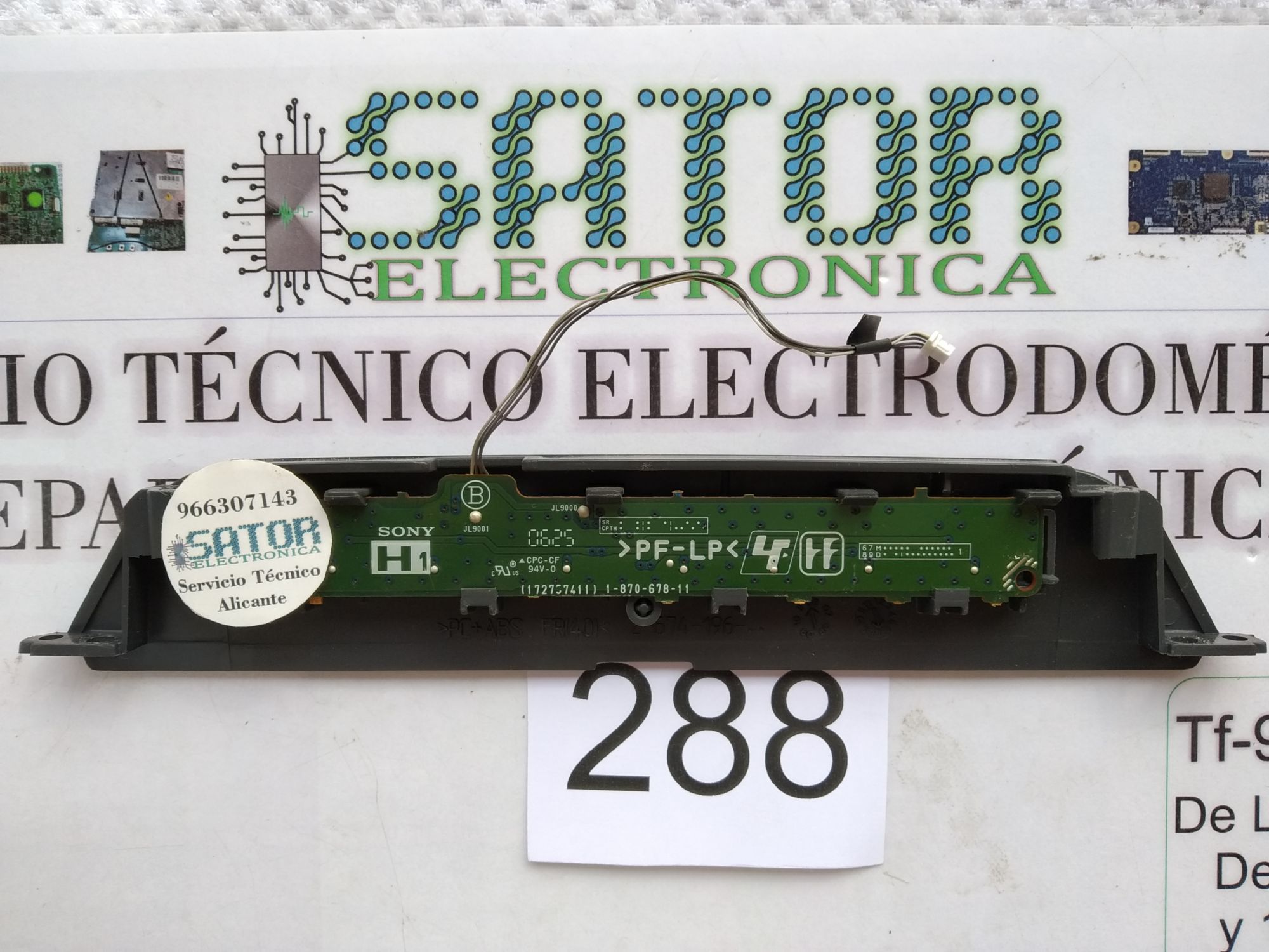 Botonera 1-870-678-11 (172757411)