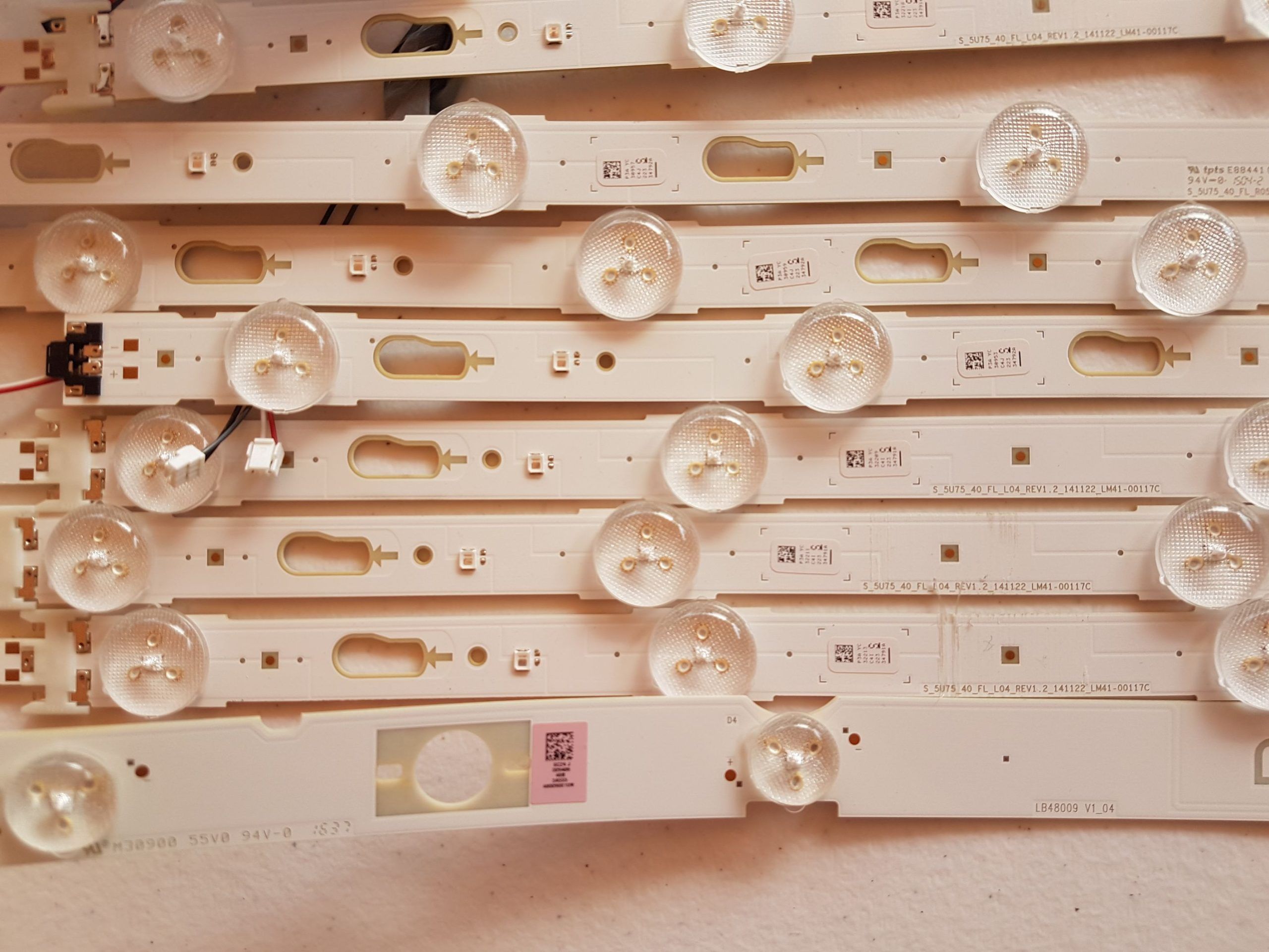 Led lb48009-v1-04 LM41-00117c