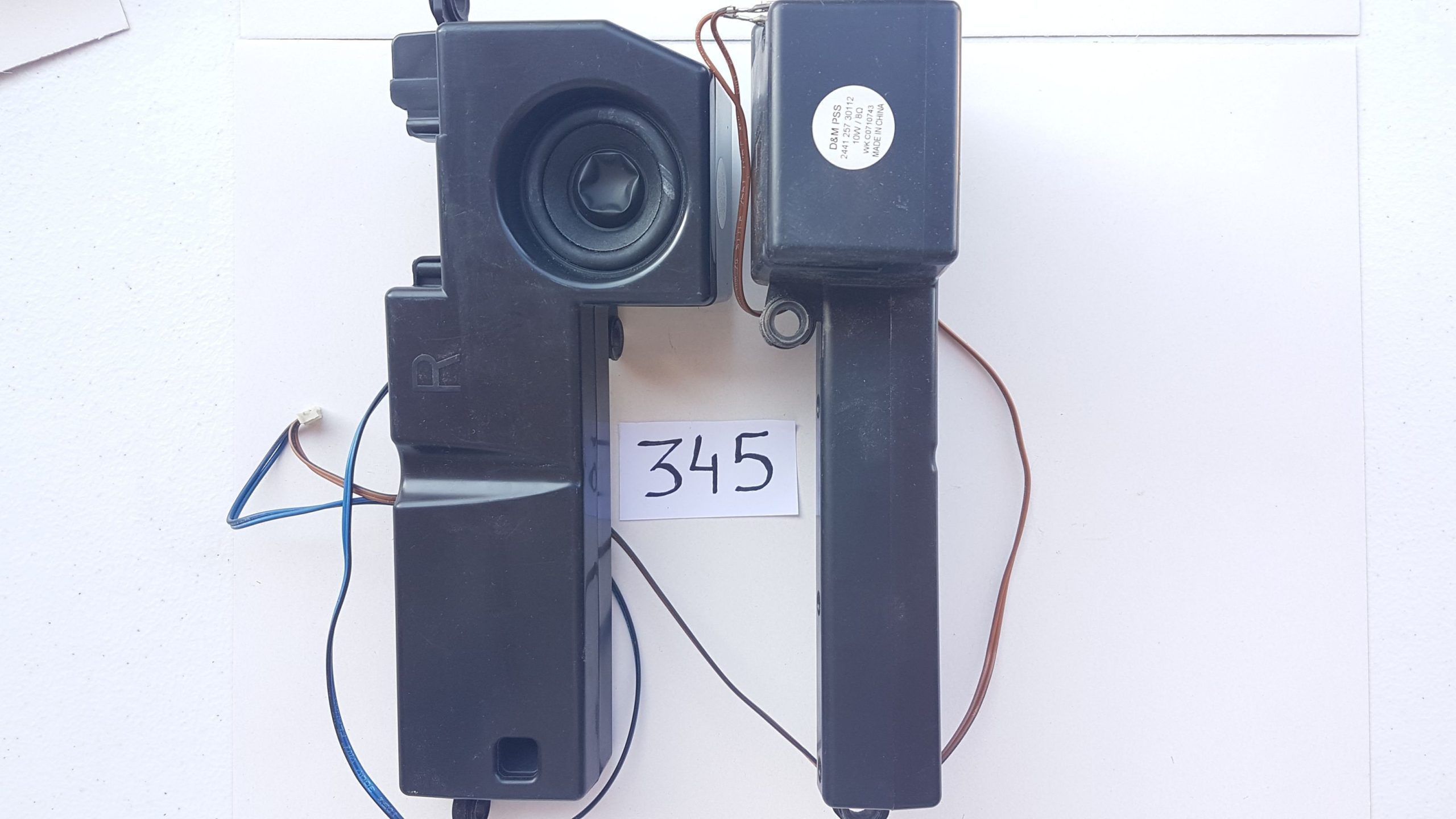 Altavoces 2441 257 30112