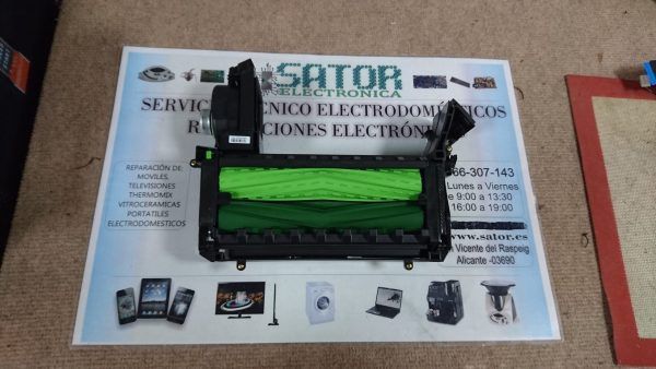 Motor De Cepillo Central Y Aspiración Roomba E5
