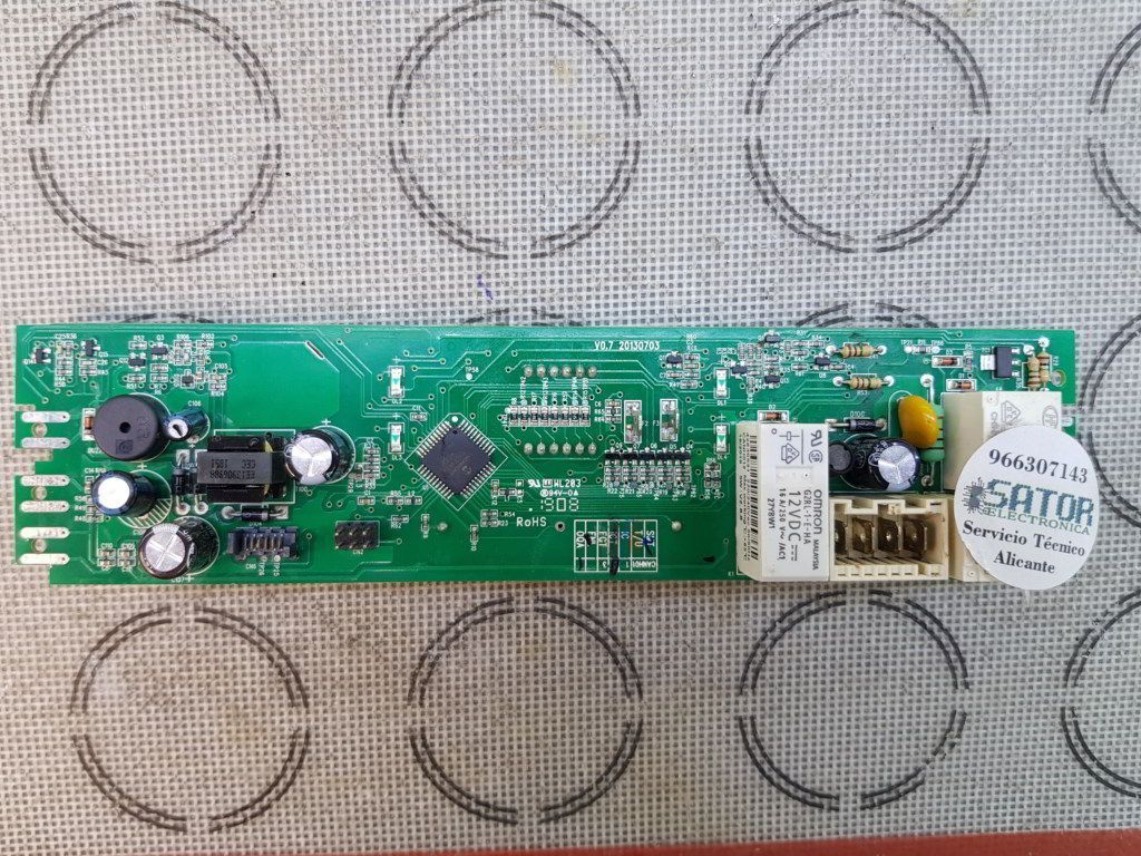 Servicio Tecnico reparacion modulo Horno 42830531 Hoover