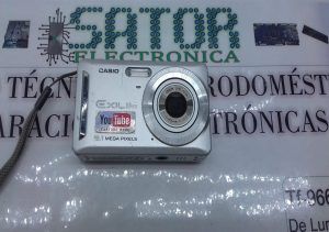 Camara de fotos Casio Ez-z19