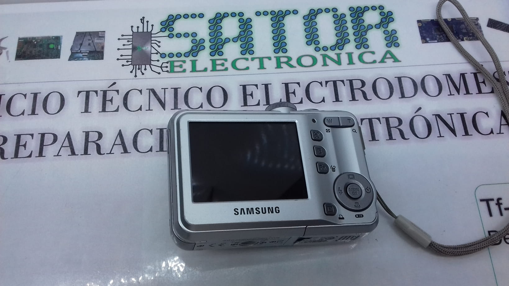 Samsung S860 trasera