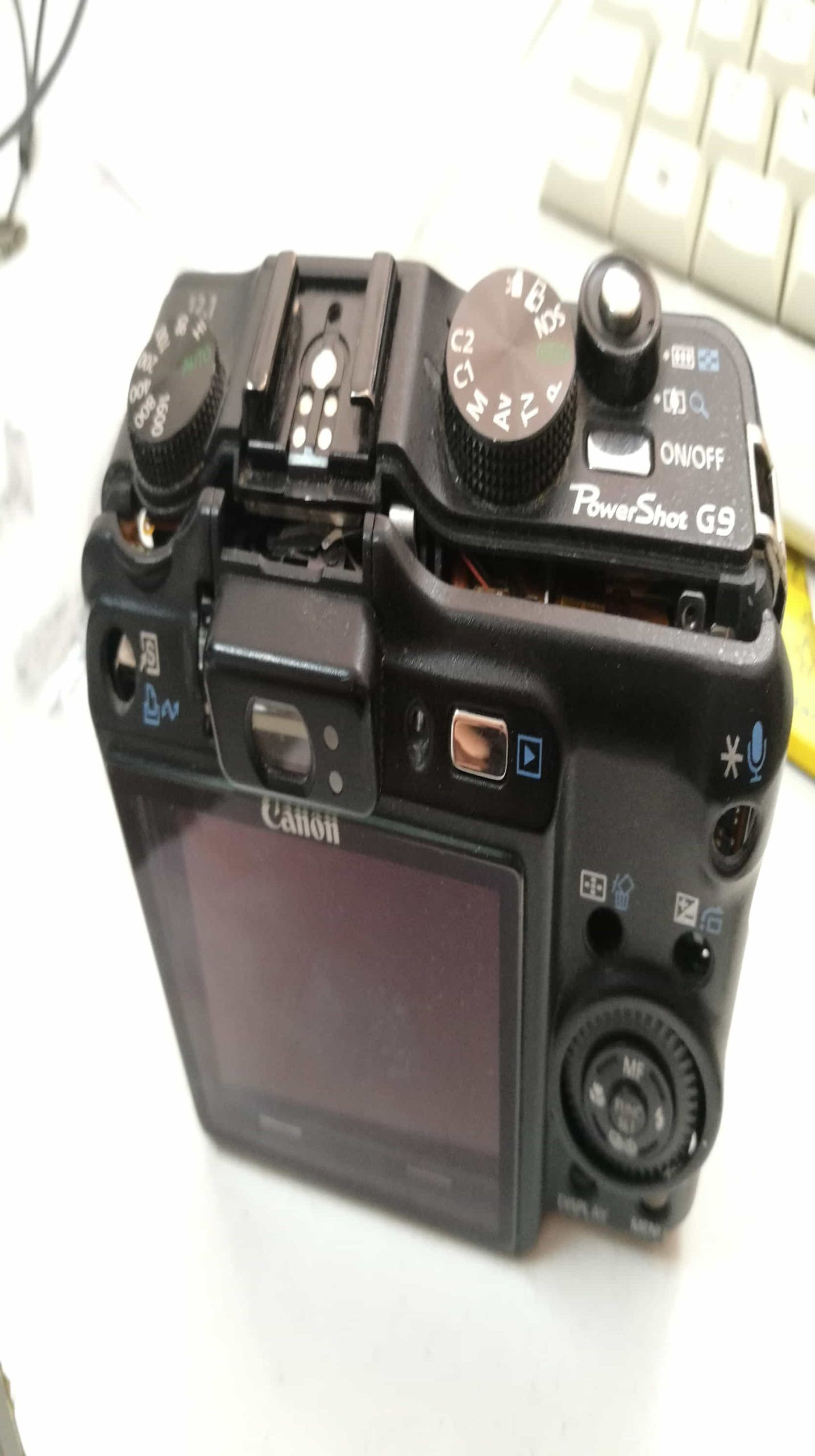 CAMARA CANON G9 TRASERA