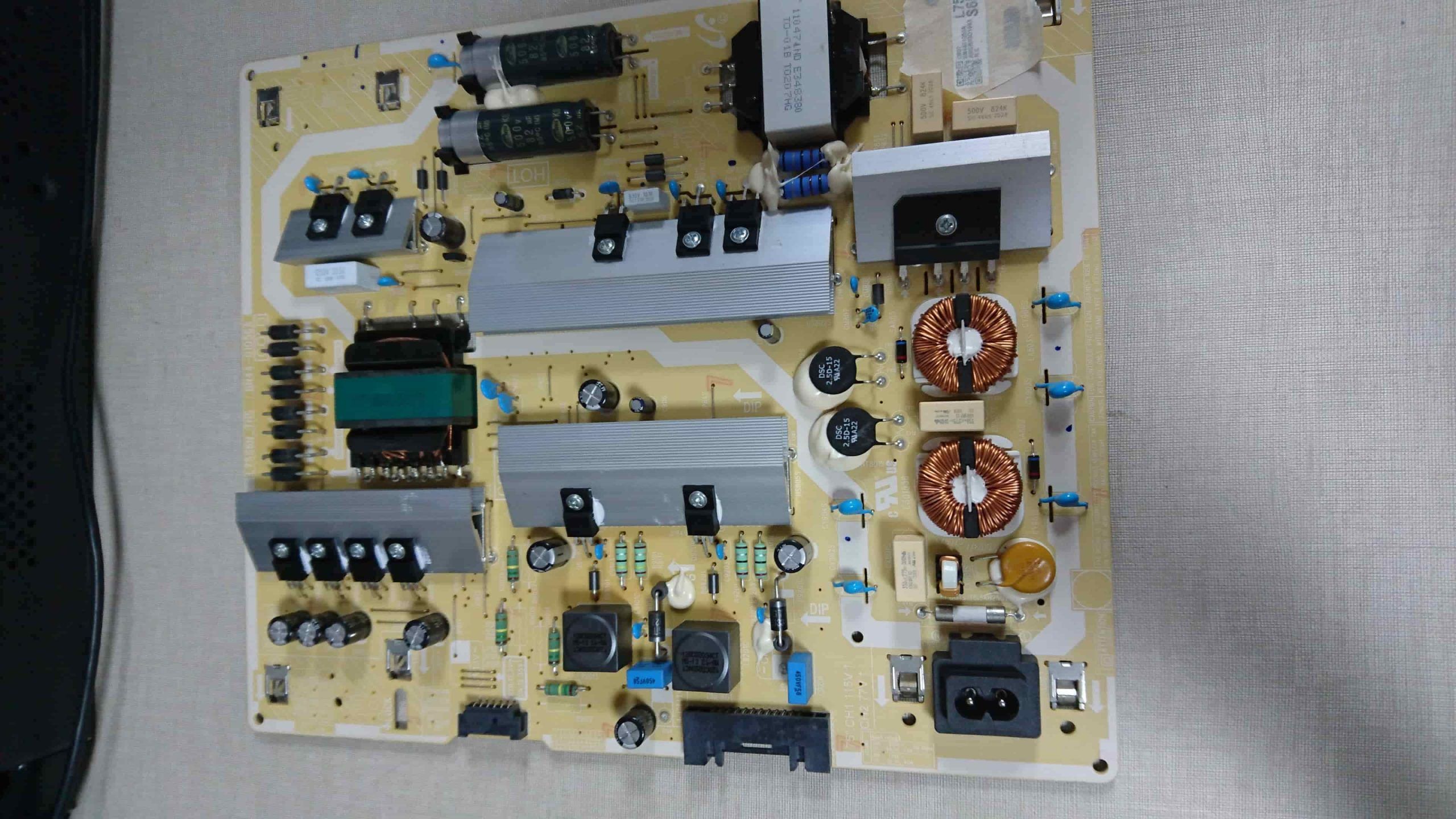 Fuente Alimentación Bn44-01056A