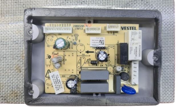 Reparación Circuito Frigorífico Vestel 32024255 20Bd20 - Sator Electrónica
