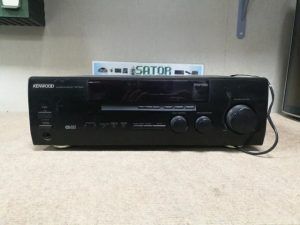 Kenwood Audio-Video Surround Reeceiver KRF-V6010 Averiado
