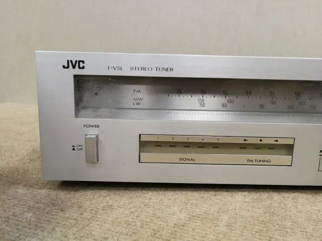 Radio JVC T-V5L,lateral izquierdo