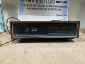 Radio antigua Sony FM-AM Solid State Digimatic 2Averiado