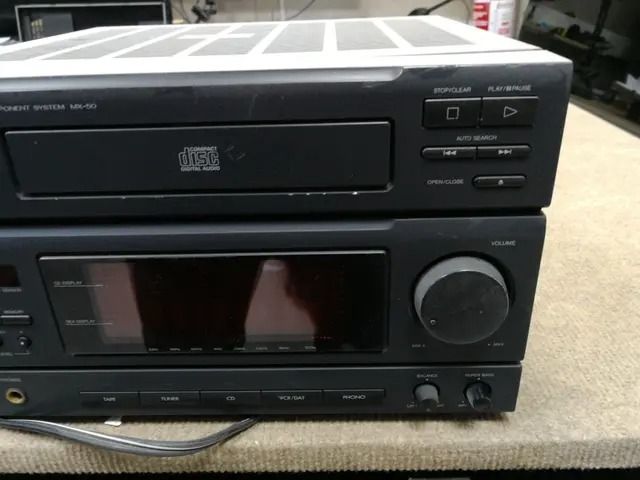 Reproductor JVC MX-50, delantero lateral derecho