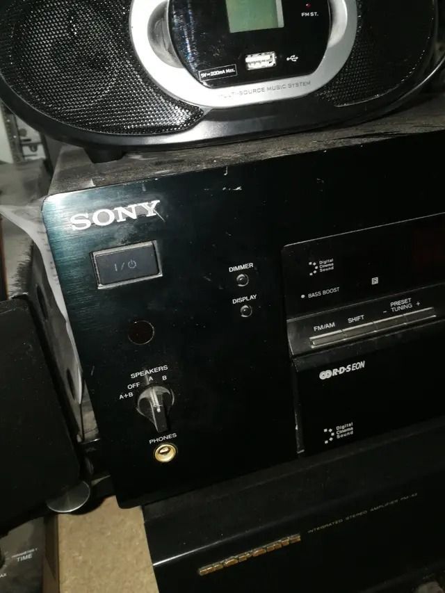Reproductor Sony STR-DB840 Averiado