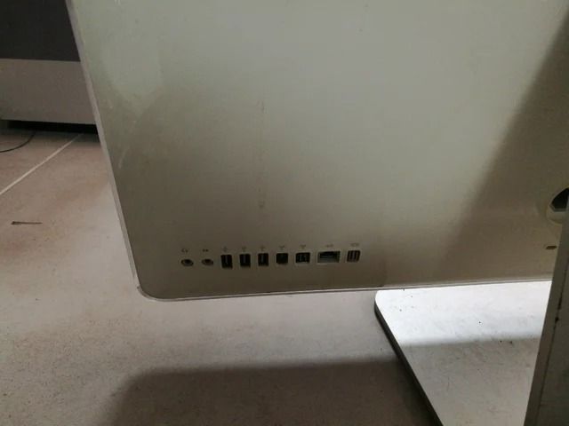 iMac concectores