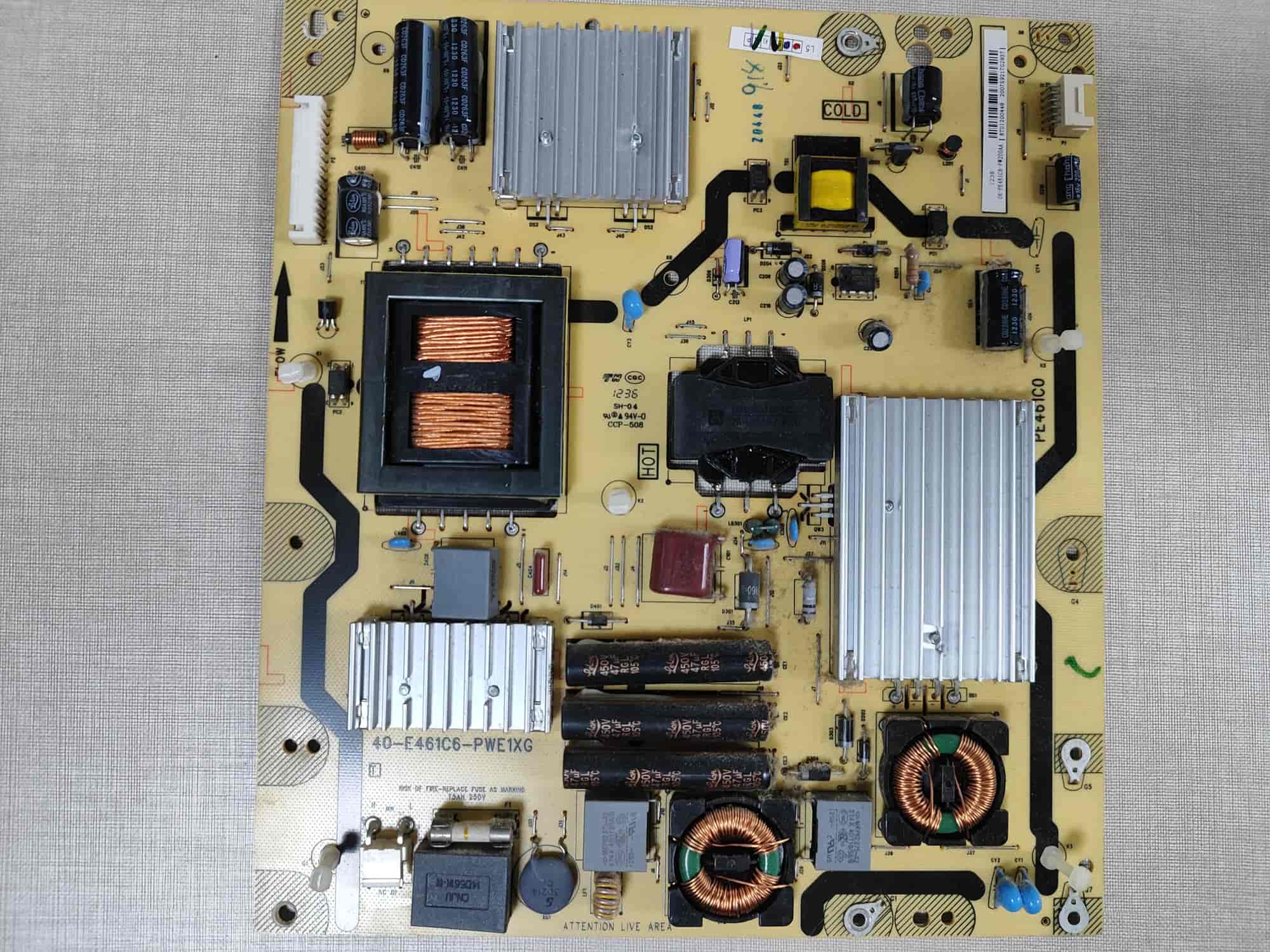Fuente Alimentación 40-E461C6-PWE1XG