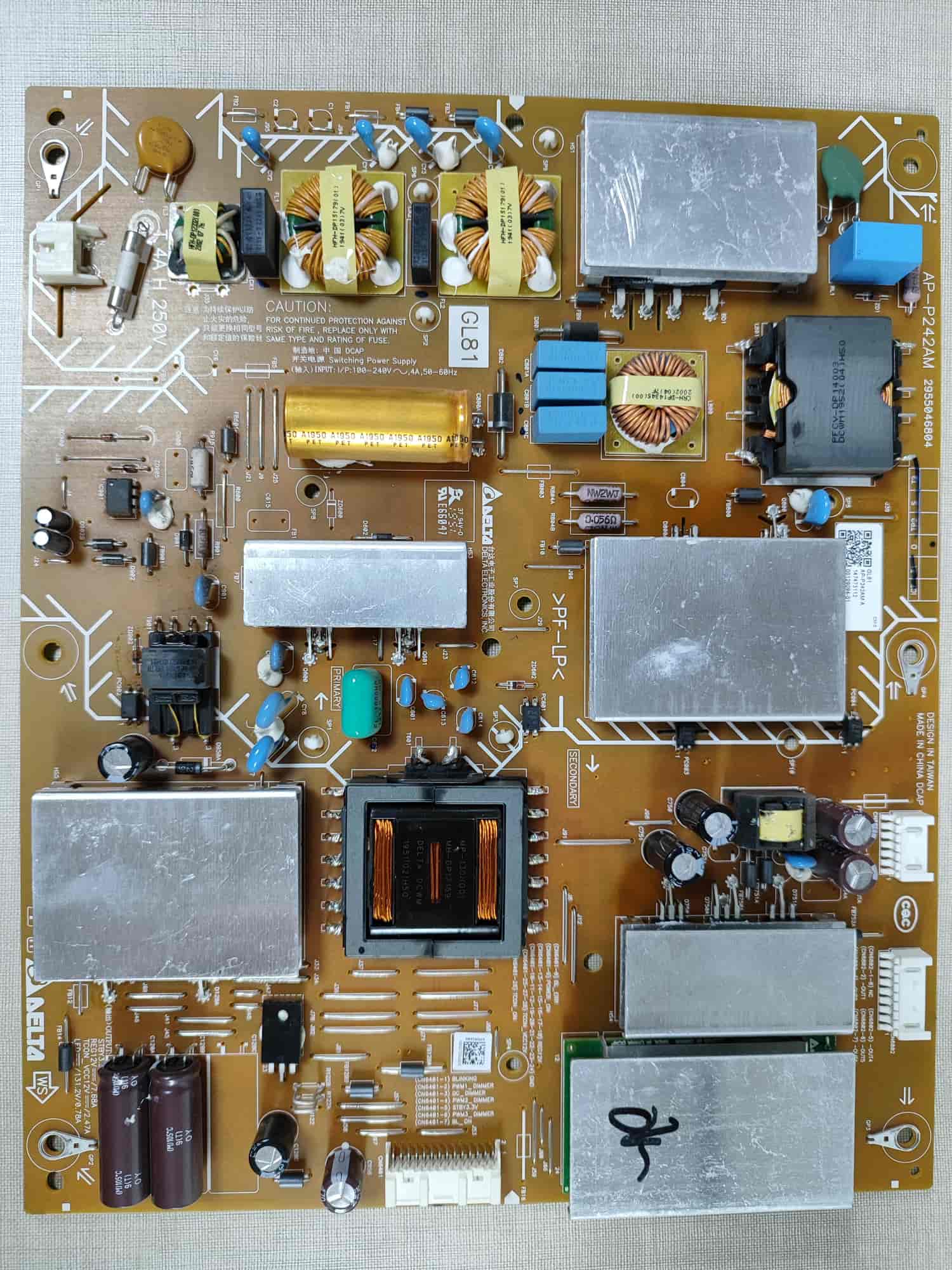 Fuente Alimentación AP-P242AM