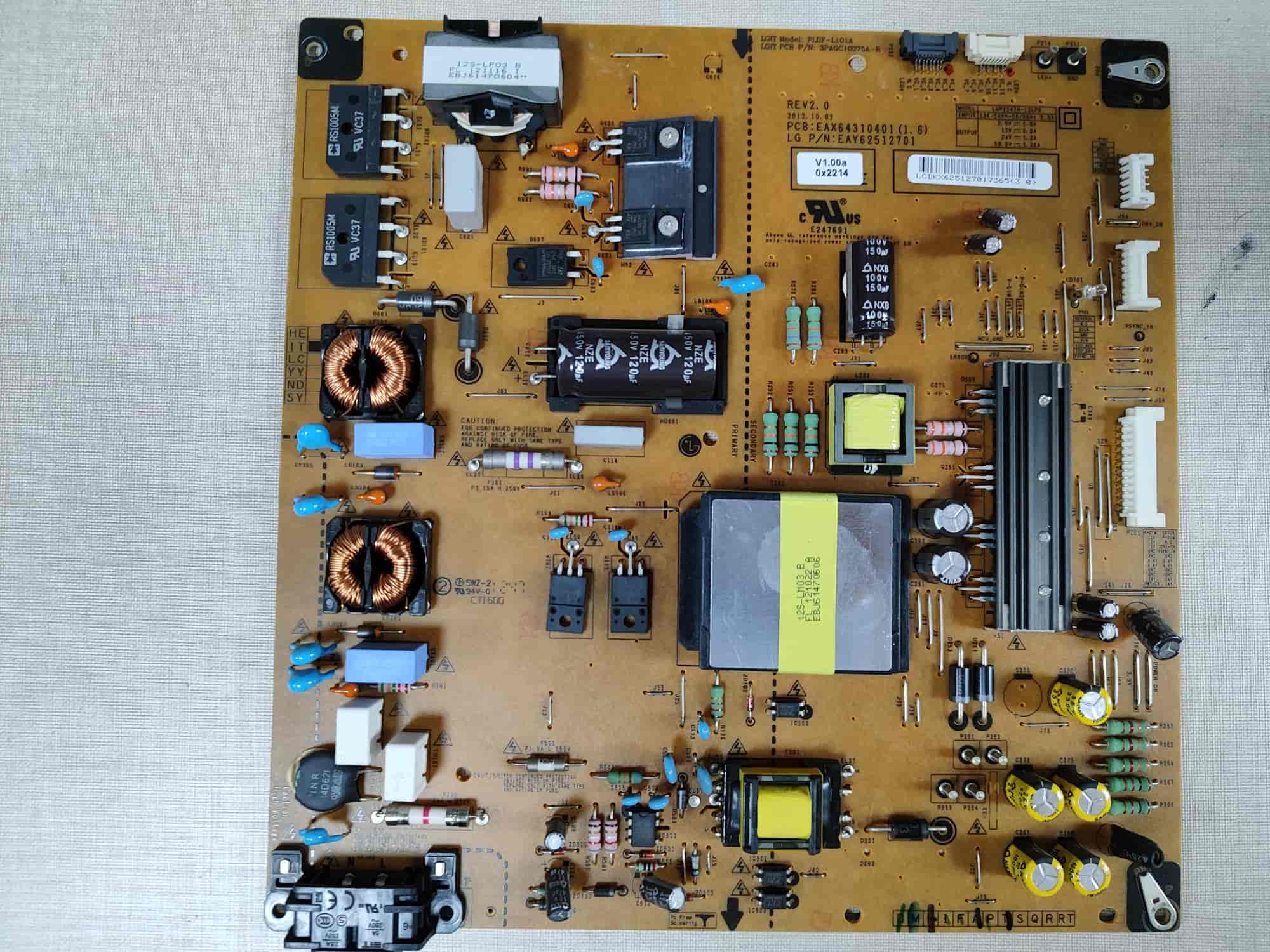 Fuente Alimentación EAX64310401