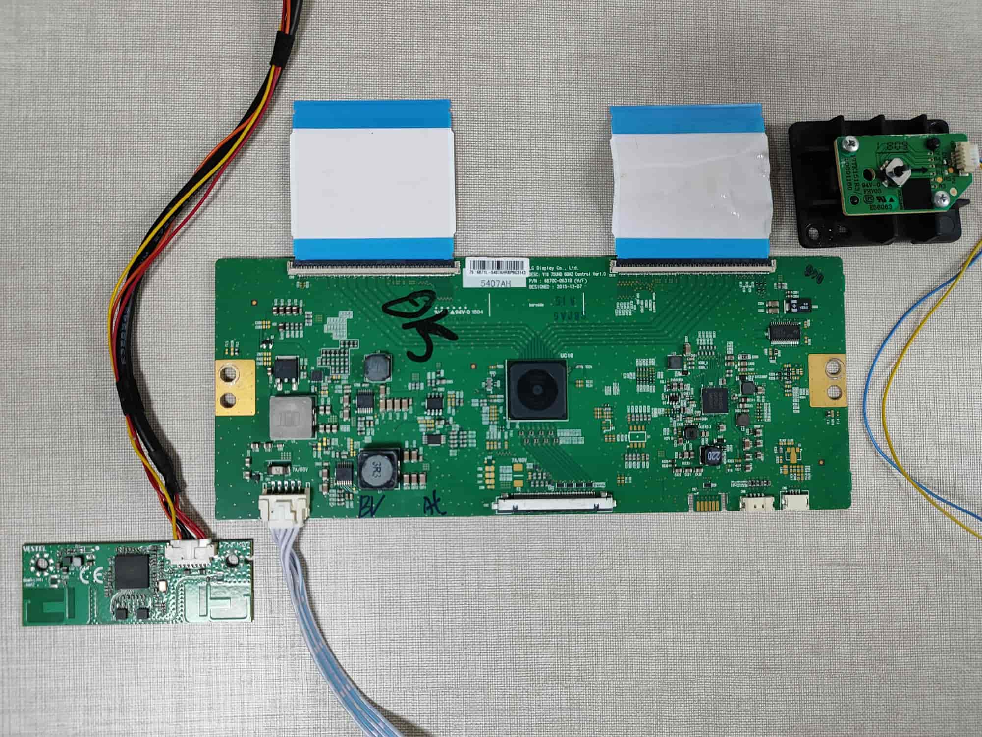 Circuito Electrónico o Placa T-Con 6870C-0631B