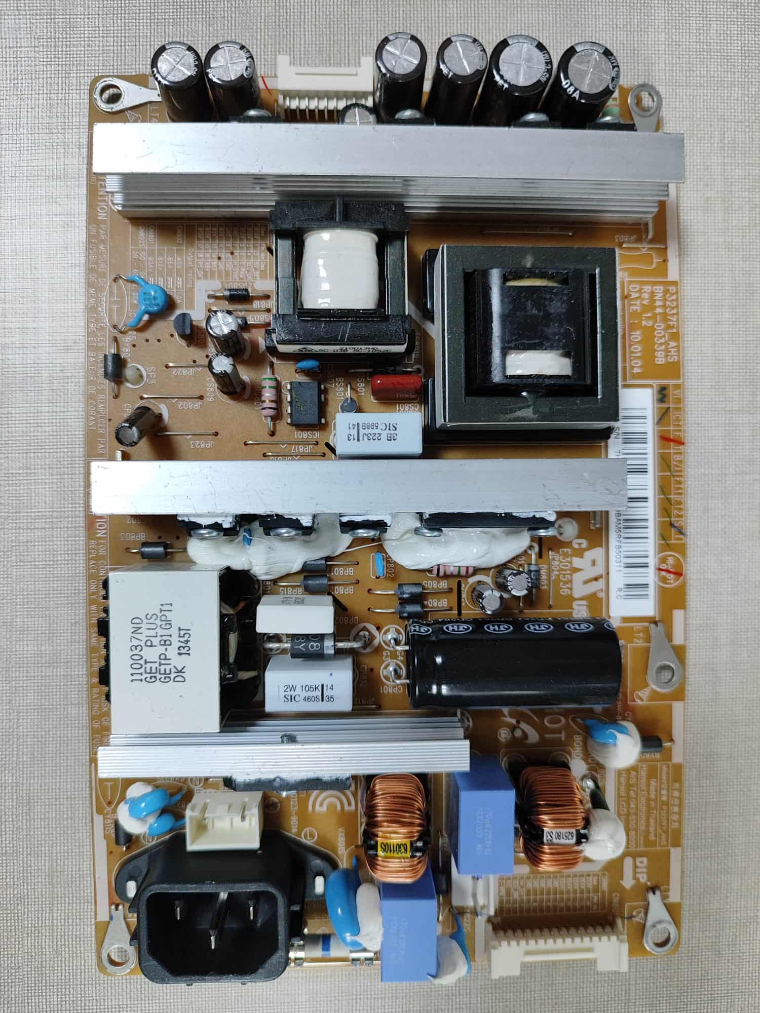 Fuente Alimentación P3237F1_AHS
