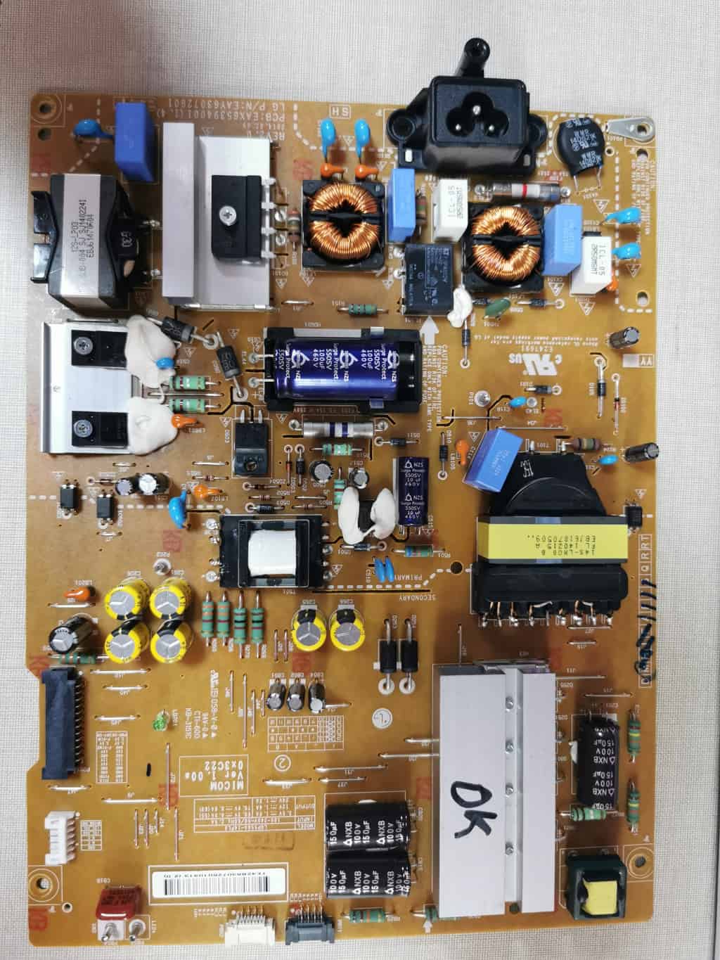 Fuente de Alimentación LGP5560-14PL6 para Televisores LG