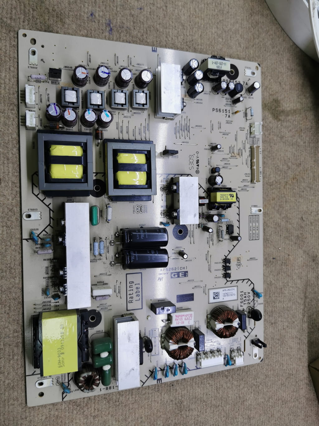 Placa de Alimentación Sony 1-881-773-11 (APS-262(CH)) para Televisores Bravia