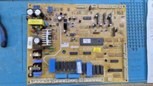 Reparación de Circuito Daewoo FRU-54AD 30143H2050 - Servicio Técnico Profesional