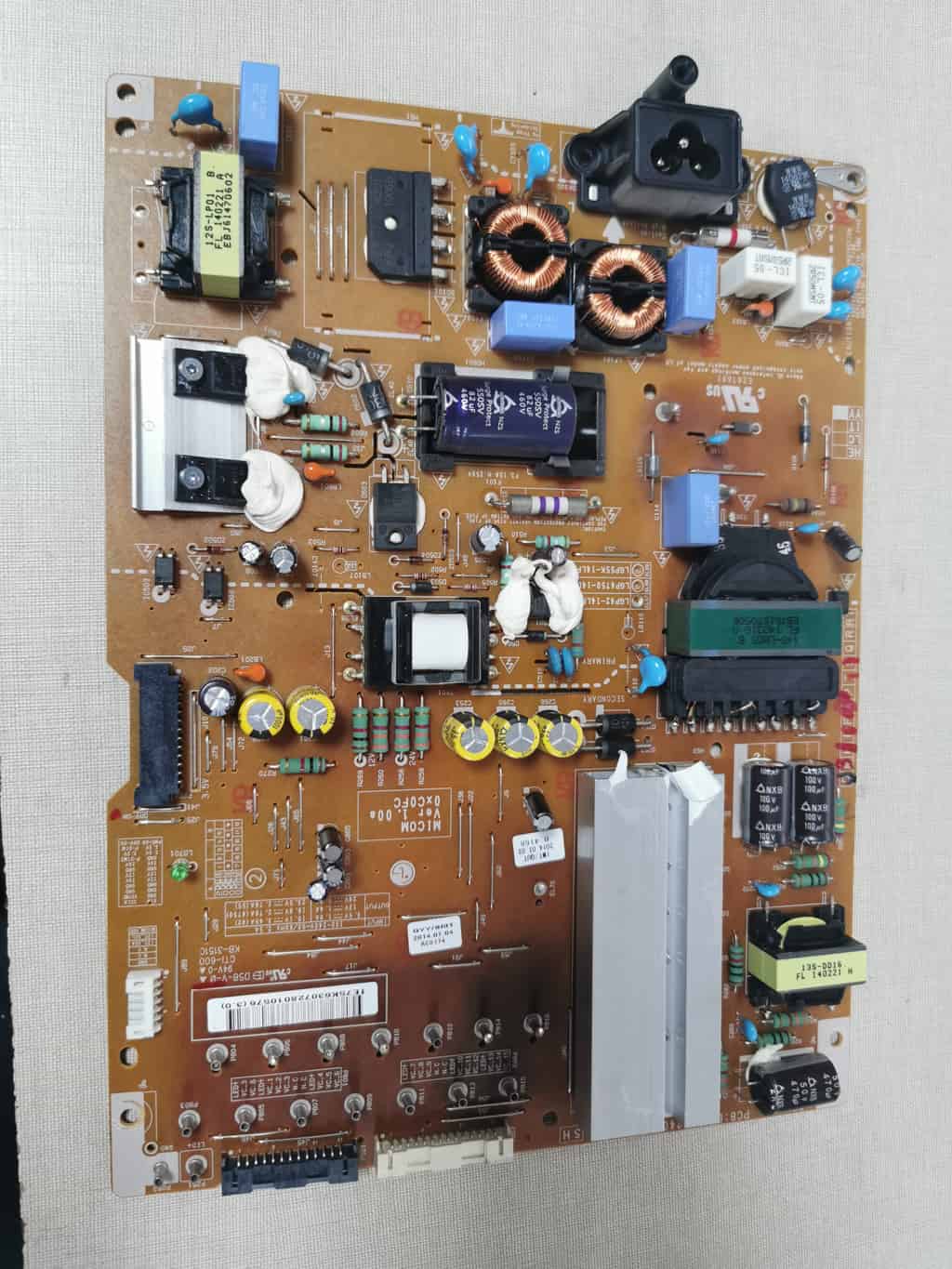Fuente de alimentación LGP42-14LPB LG 42LB671V